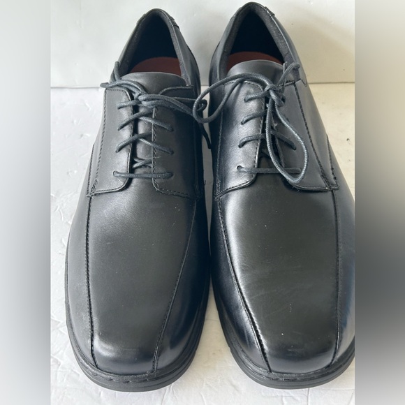 Dunham by New Balance dress shoes black size 14 E
Lace up - Picture 5 of 9